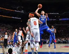 开云·体育官方网站-转折点！纽约尼克斯强势反弹，NBA季后赛窗口期攻防权衡，气氛紧张，赛季目标并未改变的简单介绍
